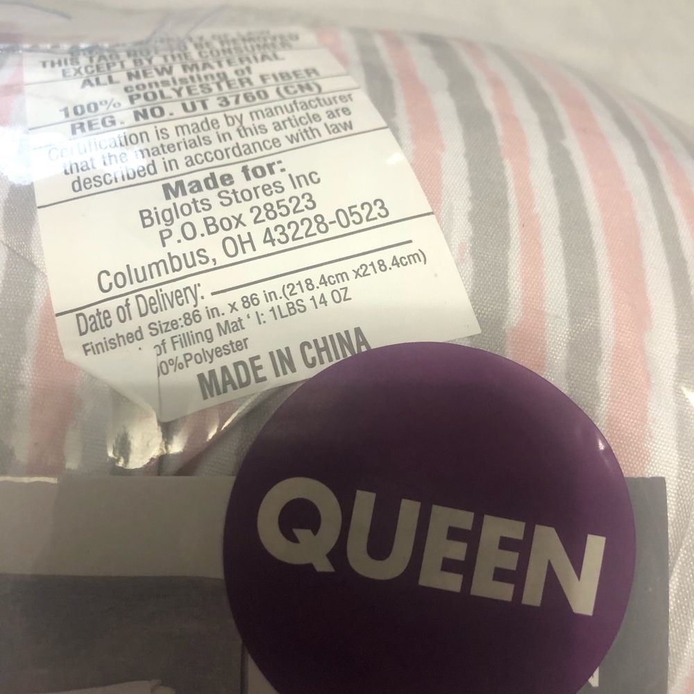 NWT Queen 8-Piece Comforter Bed-in-a-Bag Pink & White Paris France Travel Theme - Picture 7 of 7